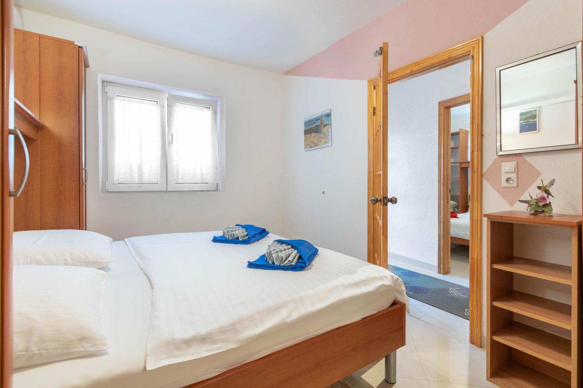 Apartment Kristina Dujmovic Baška Voda Habitación foto