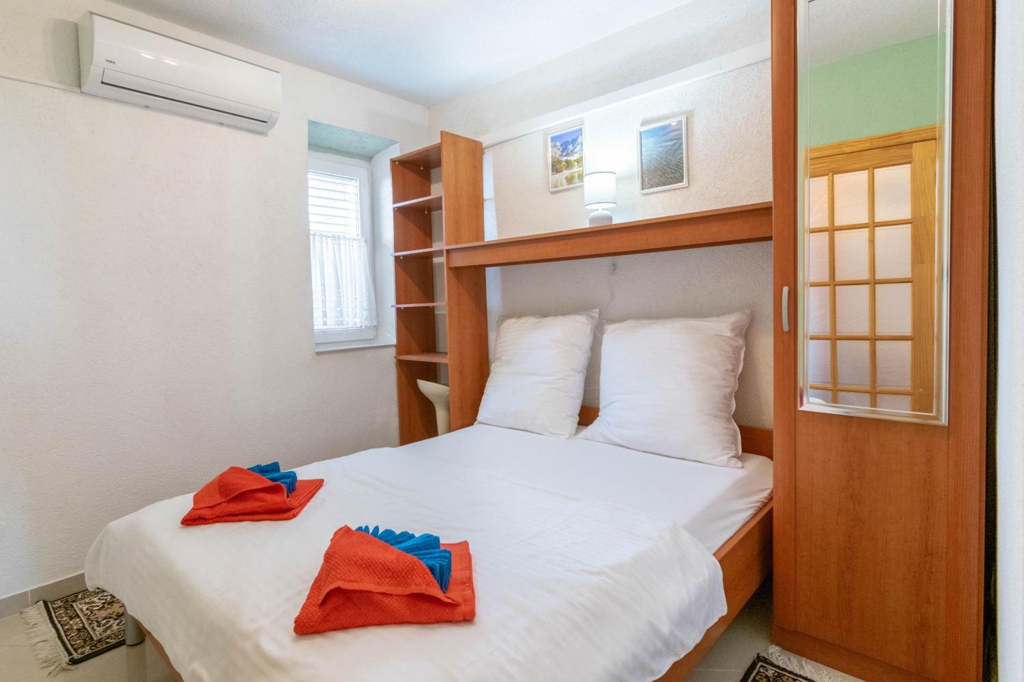 Apartment Kristina Dujmovic Baška Voda Habitación foto